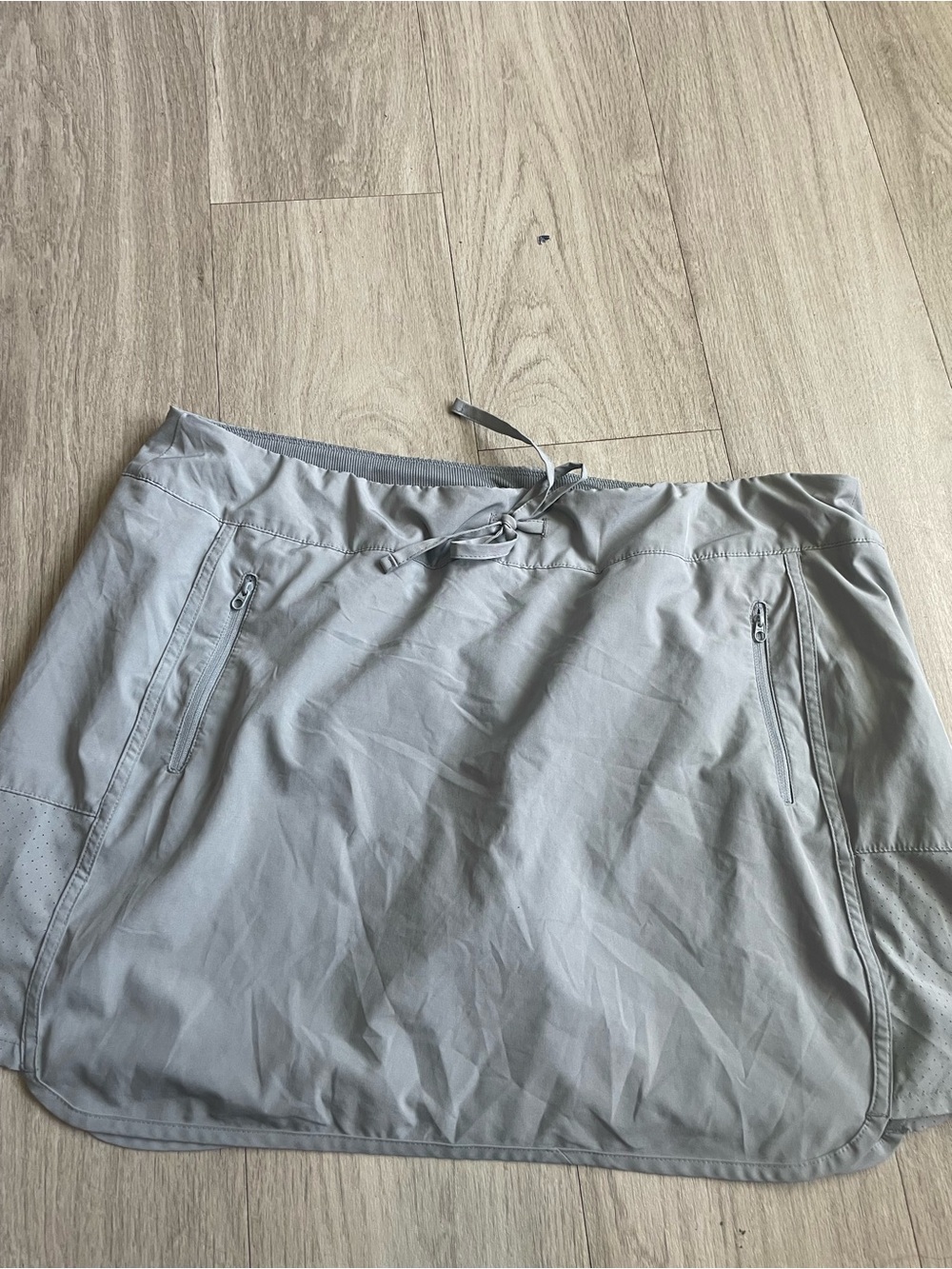 Magellan Outdoors Light Gray Active Skort with Drawstring
